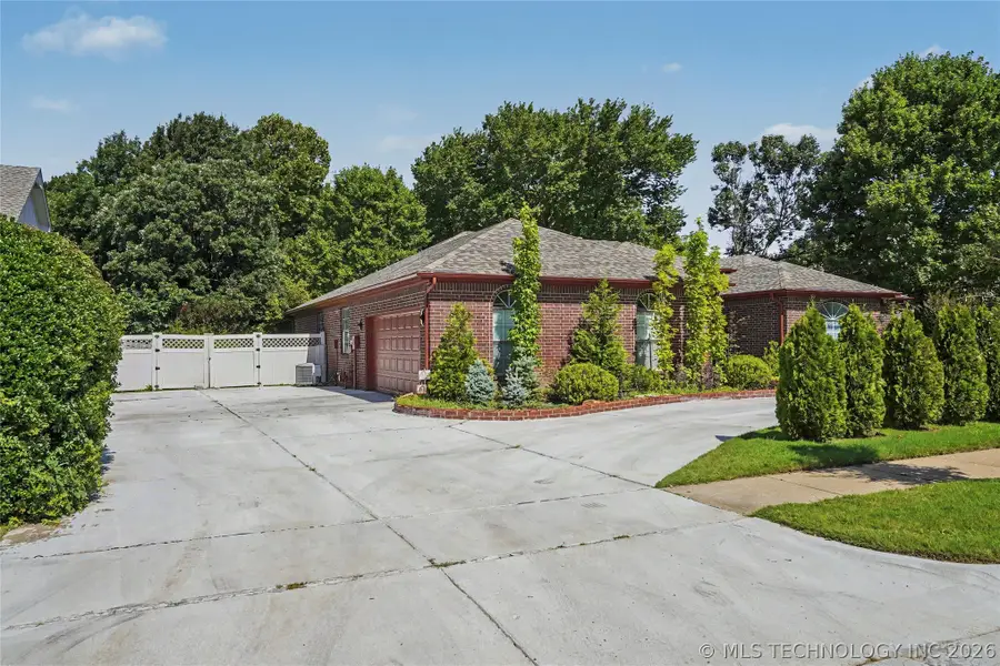 1904 S Sweet Gum Avenue, Broken Arrow, OK 74012 - #3