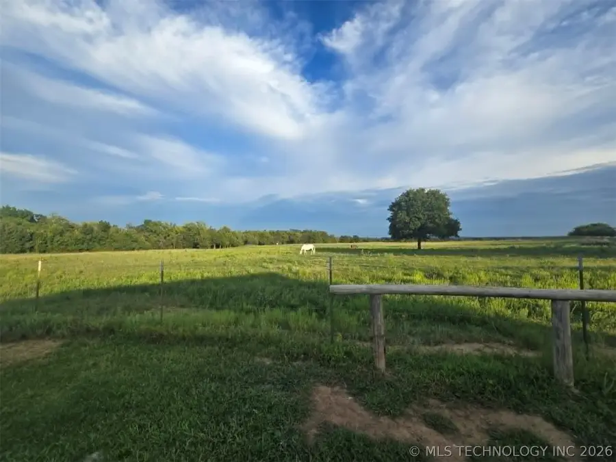 16205 S Cedar Road, Claremore, OK 74017 - #2