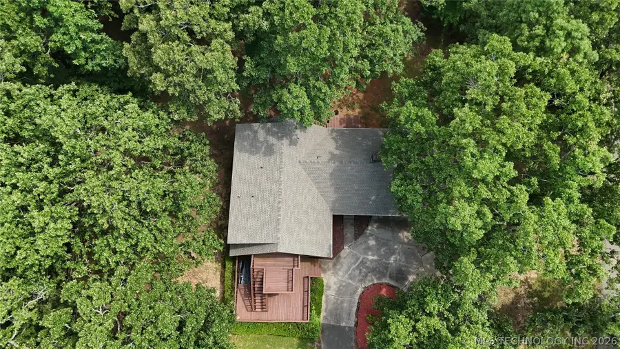 17589 Wedgewood Drive, Tahlequah, OK 74464 - #3