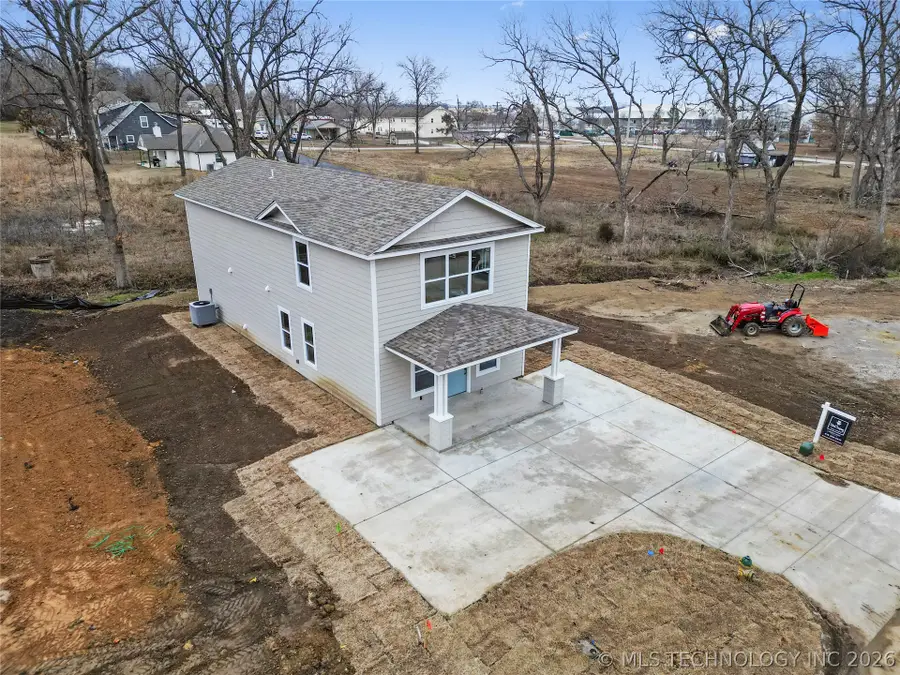 2002 W Driftwood Drive, Claremore, OK 74017 - #2