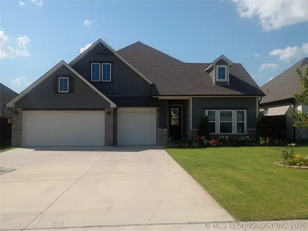 2057 E 130th Street S, Jenks, OK 74037