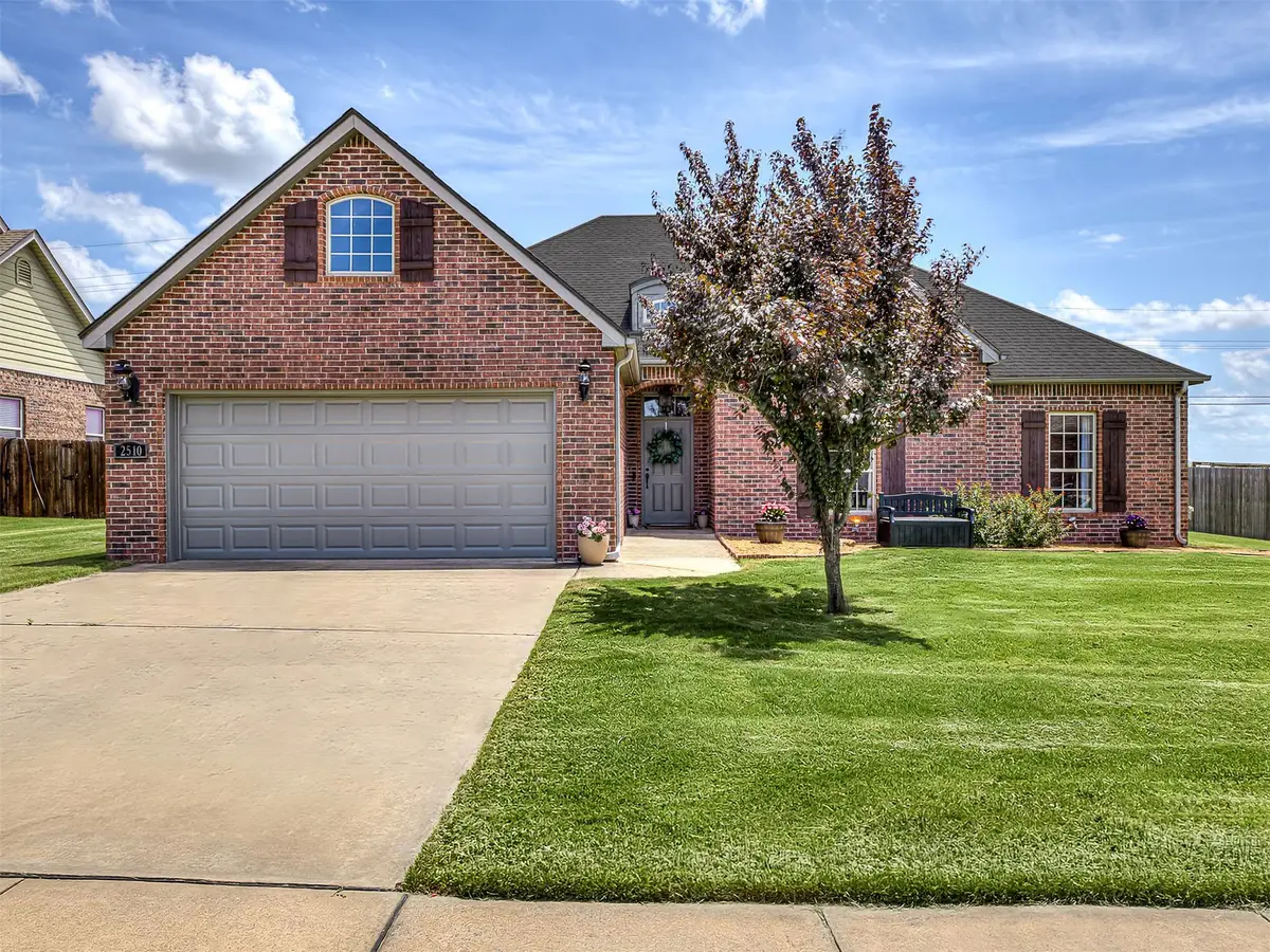 2510 Waterford Court, Bartlesville, OK 74006 - #1
