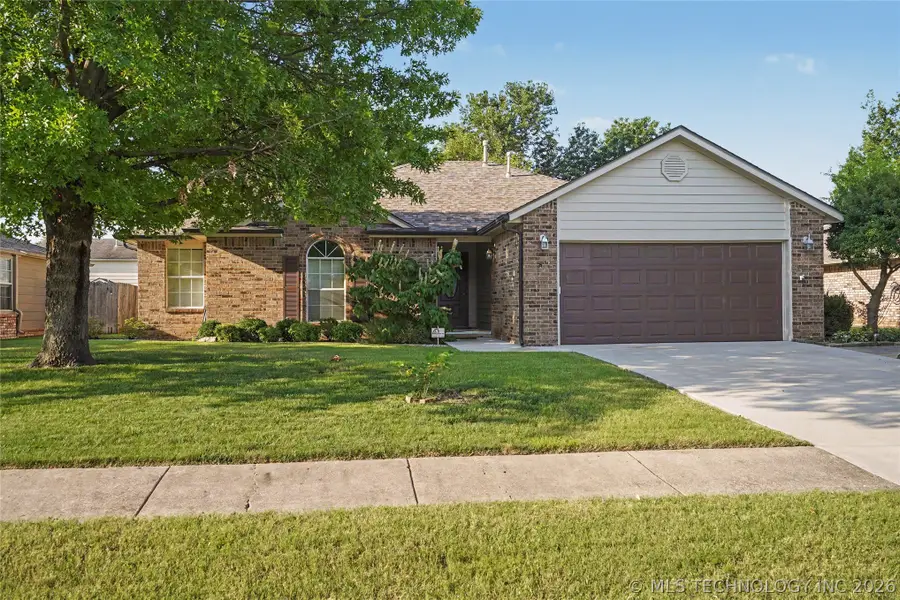 12706 E 82nd Street, Owasso, OK 74055 - #2