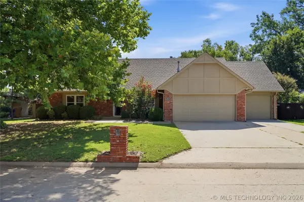 8609 S Fawnwood Court, Broken Arrow, OK 74011
