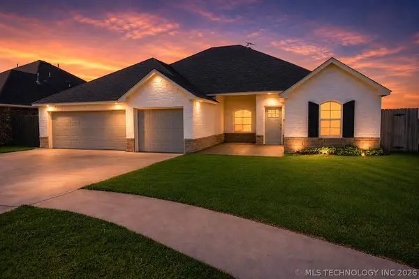 2807 Falling Leaves Drive, Weatherford, OK 73096