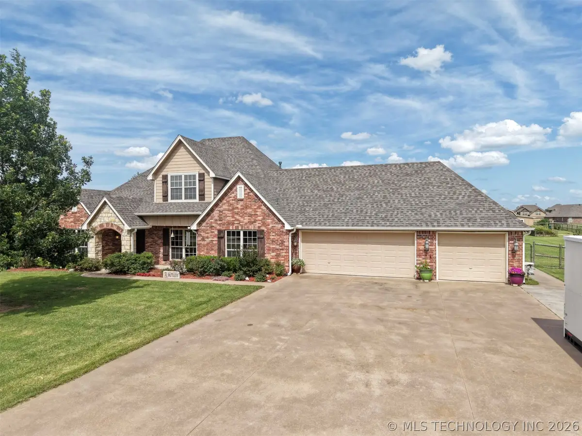 14391 N Sandstone Avenue, Skiatook, OK 74070 - #1
