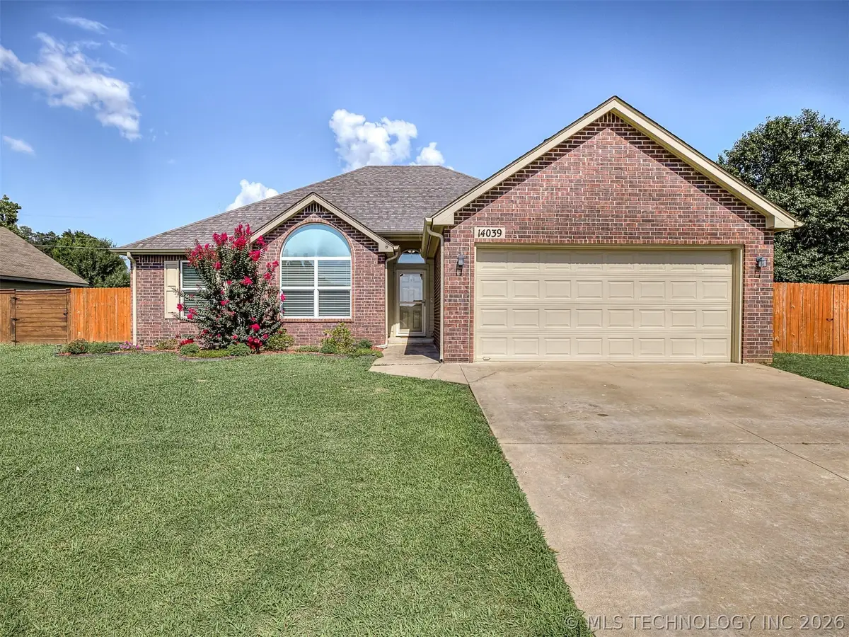 14039 S 300th East Avenue, Coweta, OK 74429 - #1