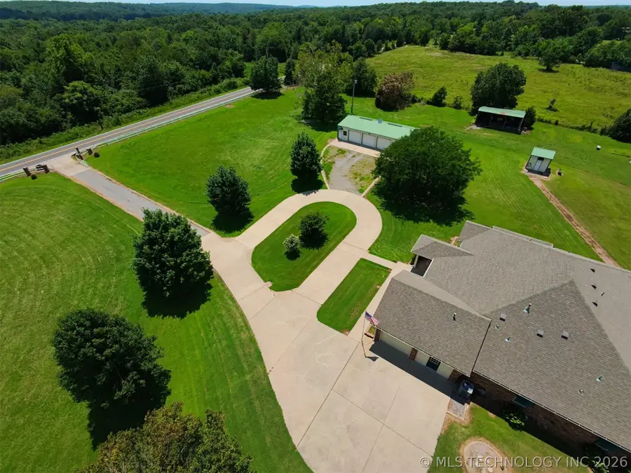 15224 W Jones Road, Tahlequah, OK 74464 - #3