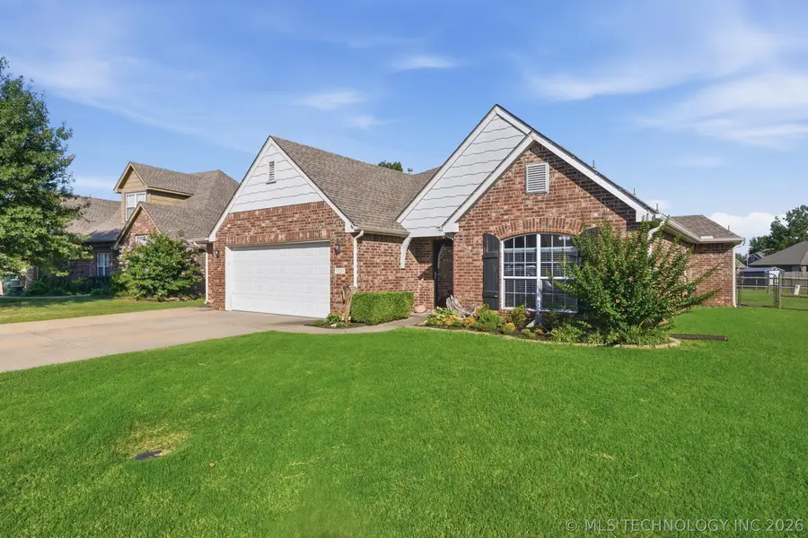 9001 N 156th East Place, Owasso, OK 74055 - #2