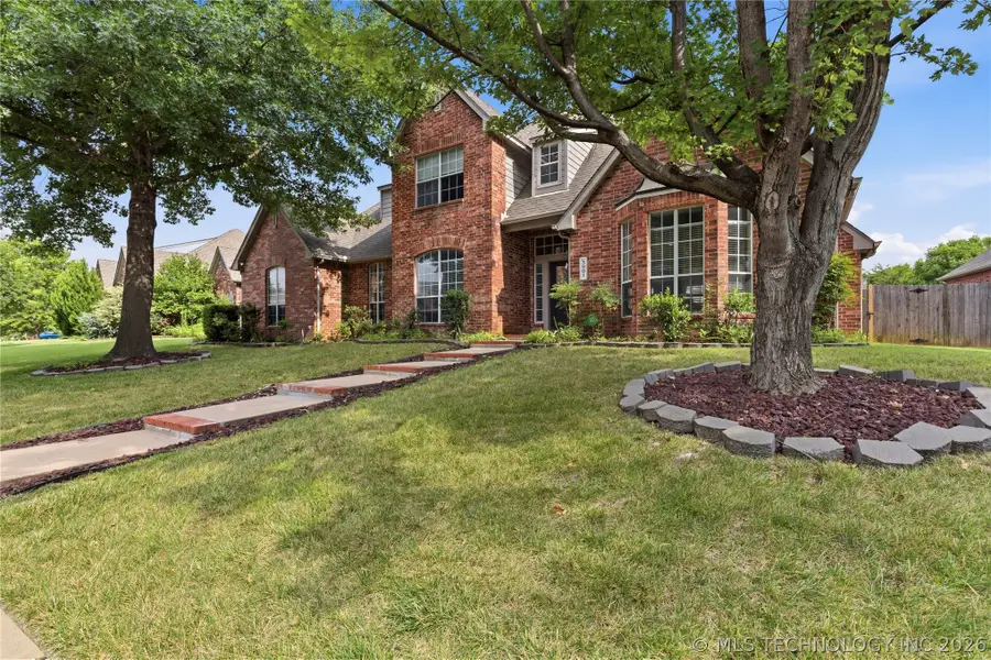 3901 W Roanoke Street, Broken Arrow, OK 74011 - #3