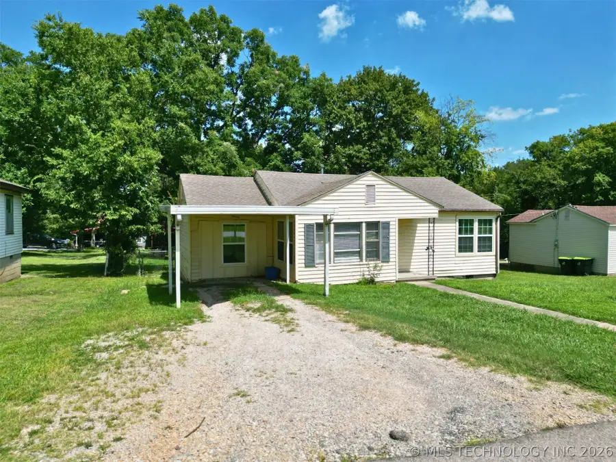 1002 S Highland, Ada, OK 74820 - #3