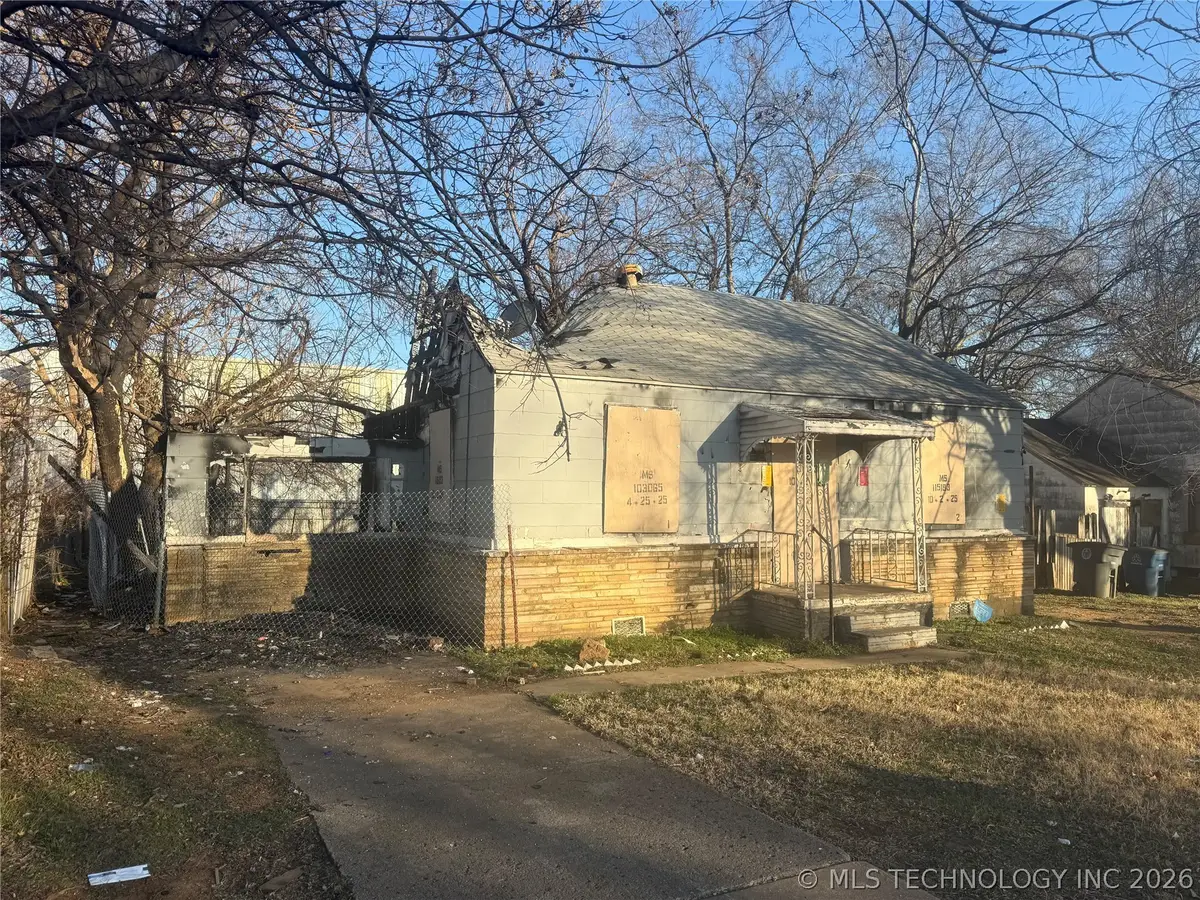 1171 N Columbia Place, Tulsa, OK 74110 - #1