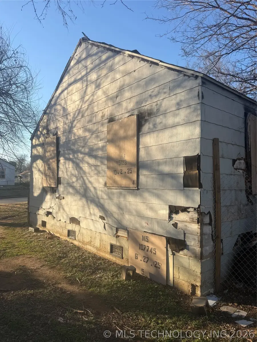 1171 N Columbia Place, Tulsa, OK 74110 - #2