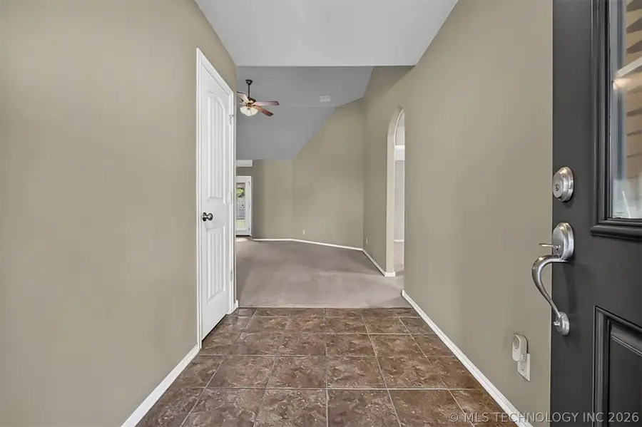 10919 N 117th East Avenue, Owasso, OK 74055 - #3
