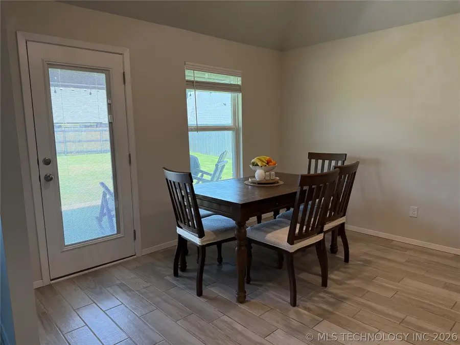 12451 S Kingston Avenue, Bixby, OK 74008 - #3
