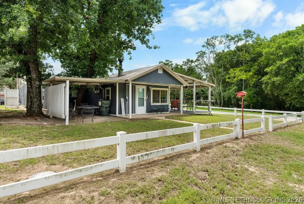 5112 Oakwood, Kingston, OK 73439 - #1
