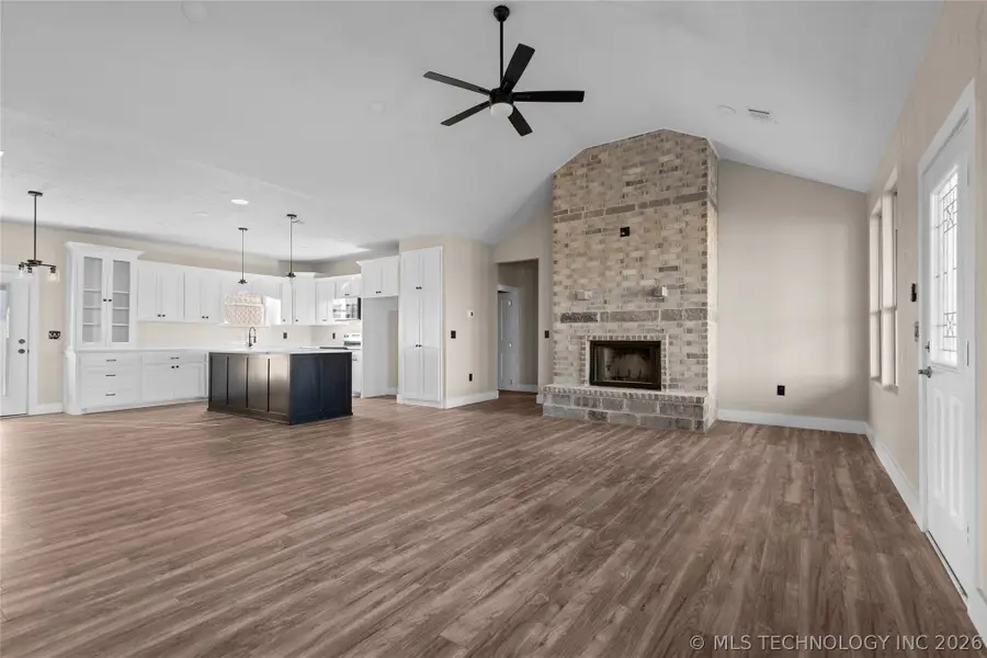 12499 Fox Hollow Road, Marietta, OK 73448 - #2