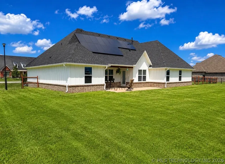 7110 E 137th Place N, Collinsville, OK 74021 - #3