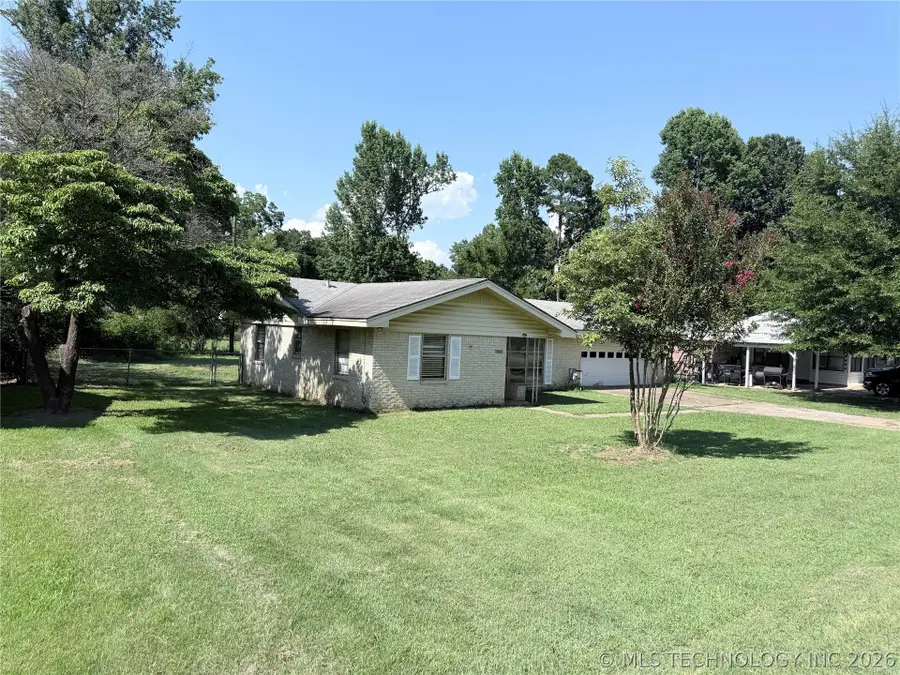 811 NE 5th Street, Antlers, OK 74523 - #2