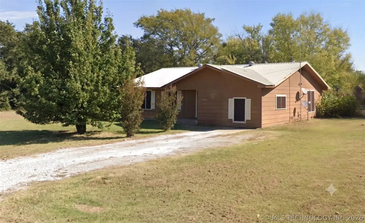 151 E 4th, Durant, OK 74701 - #1