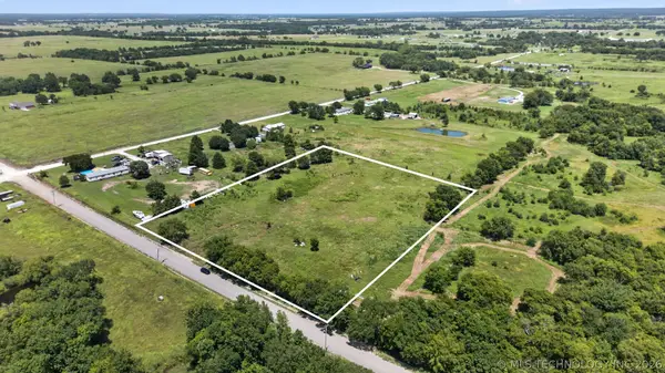 6100 N 160 Road, Beggs, OK 74421
