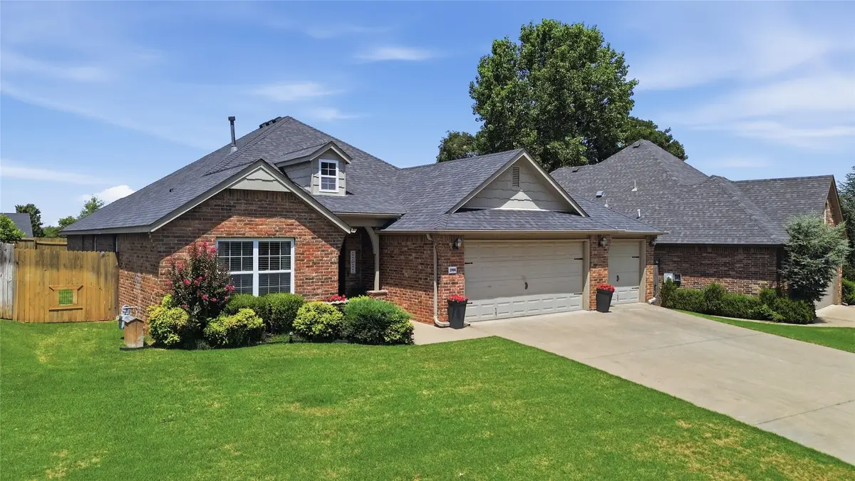 3906 S Maple Avenue, Sand Springs, OK 74063 - #1