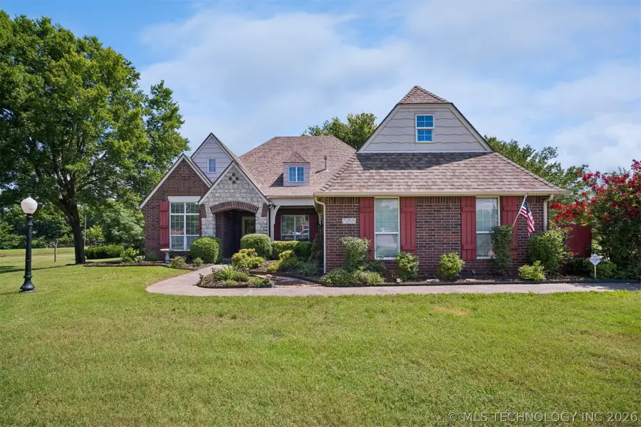 7255 N 194th East Avenue, Owasso, OK 74055 - #2