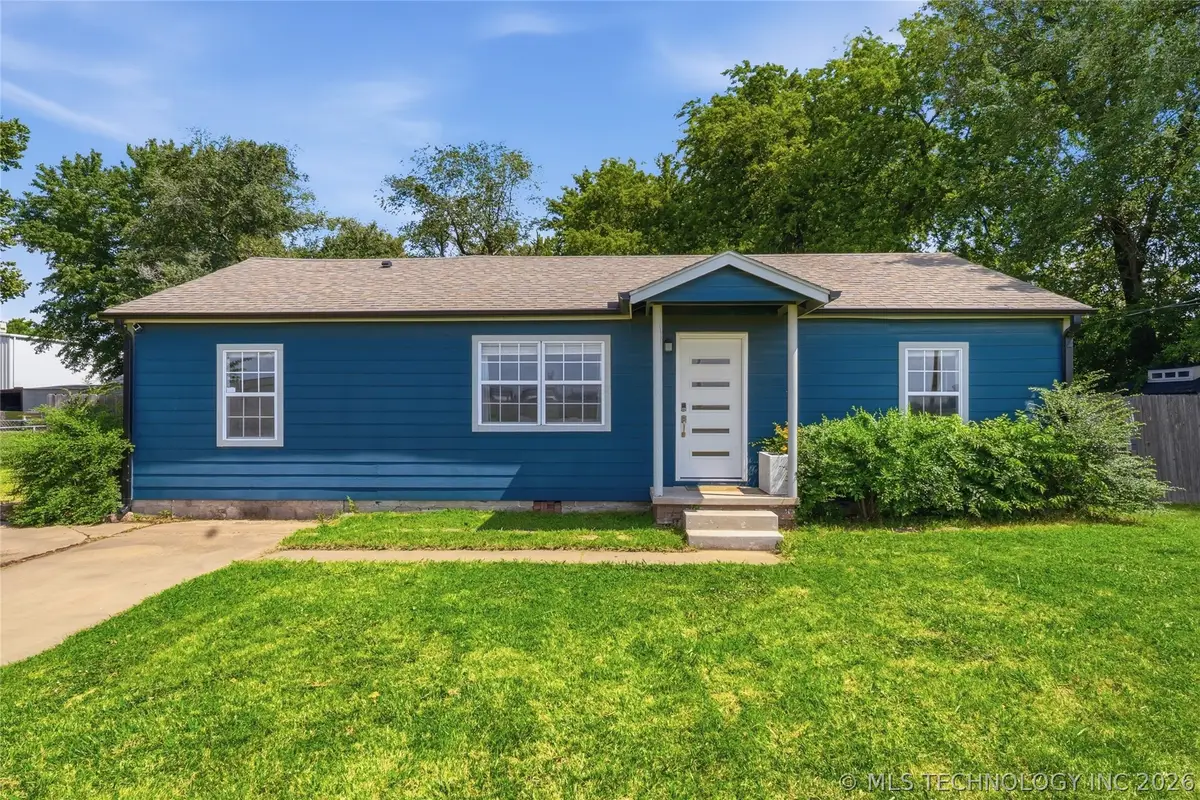 1522 E College Street, Broken Arrow, OK 74012 - #1