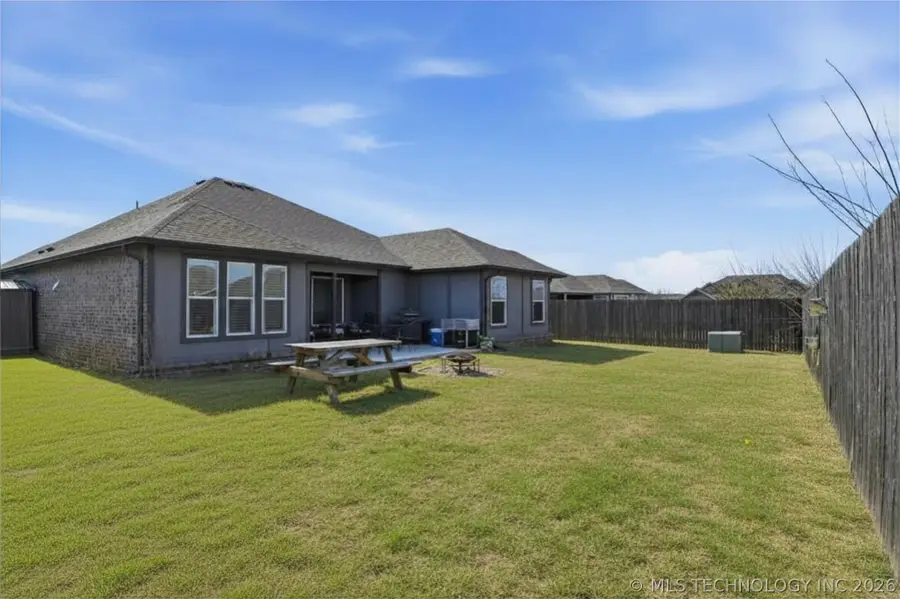 12011 E 109th Street N, Owasso, OK 74055 - #2