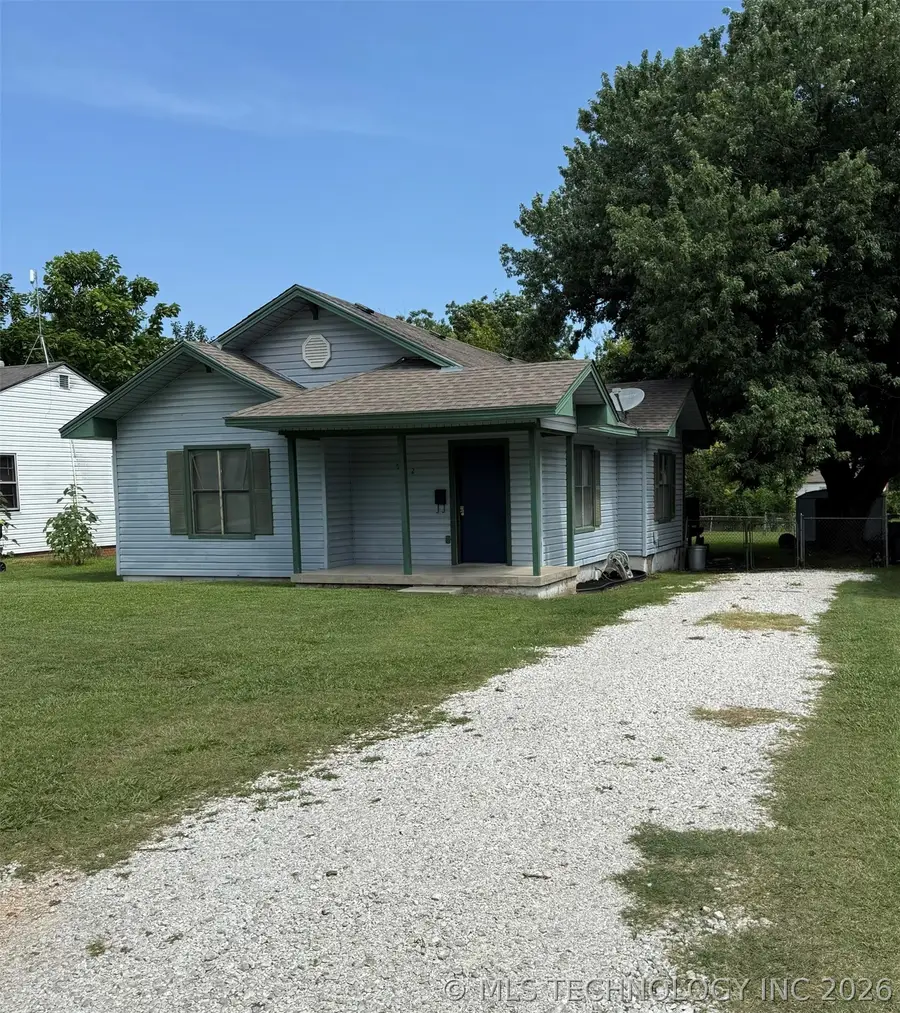 512 W 21st Street, Ada, OK 74820 - #2