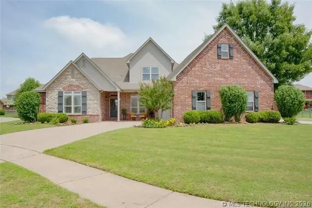 4201 N Lions Court, Broken Arrow, OK 74012 - #1