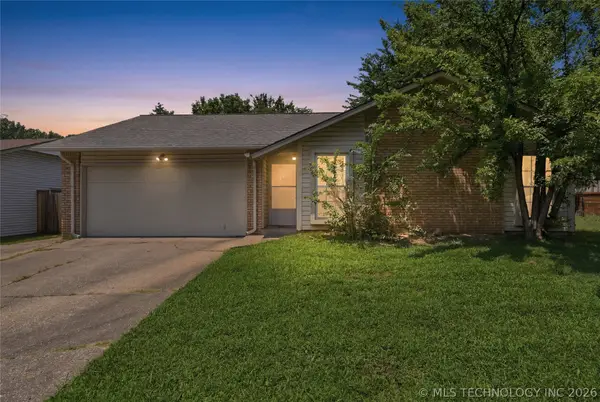420 W Austin Street, Broken Arrow, OK 74011