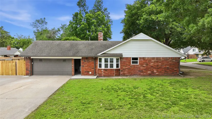 4001 S Maple Avenue, Broken Arrow, OK 74011 - #2