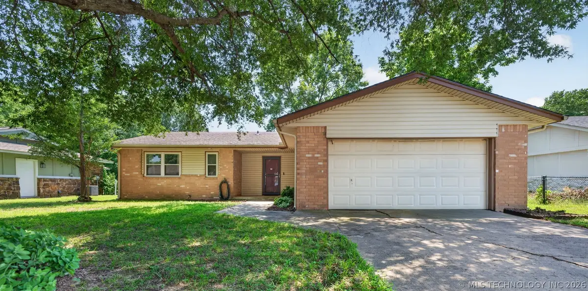 28612 E 138th Street S, Coweta, OK 74429 - #1