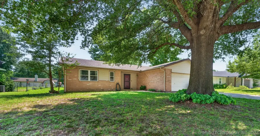 28612 E 138th Street S, Coweta, OK 74429 - #3