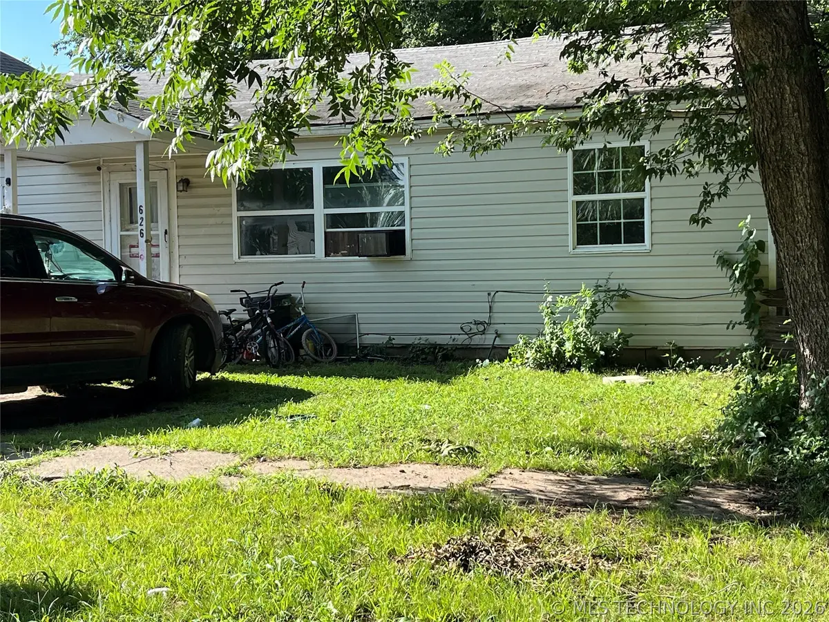 626 W 8th, Ada, OK 74820 - #1