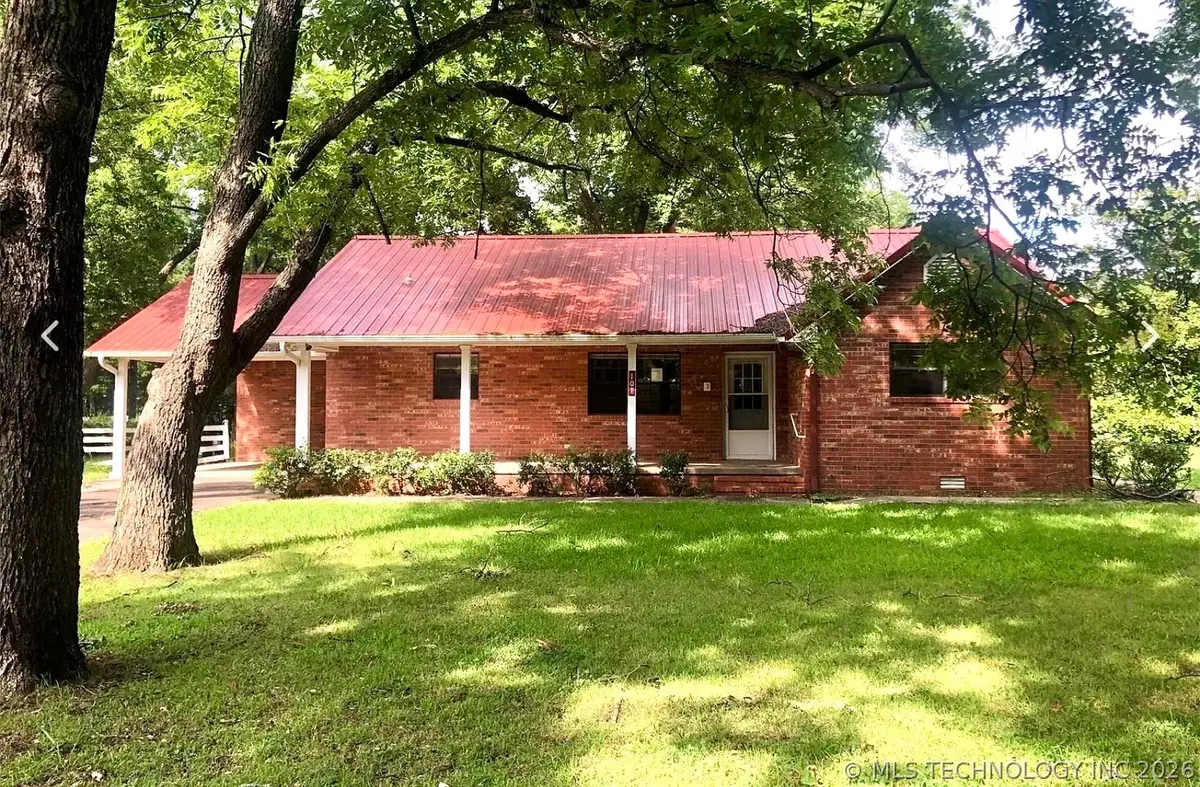 101 Park Drive, Madill, OK 73446 - #1