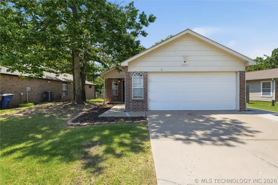 2007 W 57th Street S, Tulsa, OK 74107 - #2