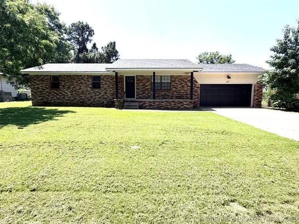 307 E Barclay Street, Henryetta, OK 74437