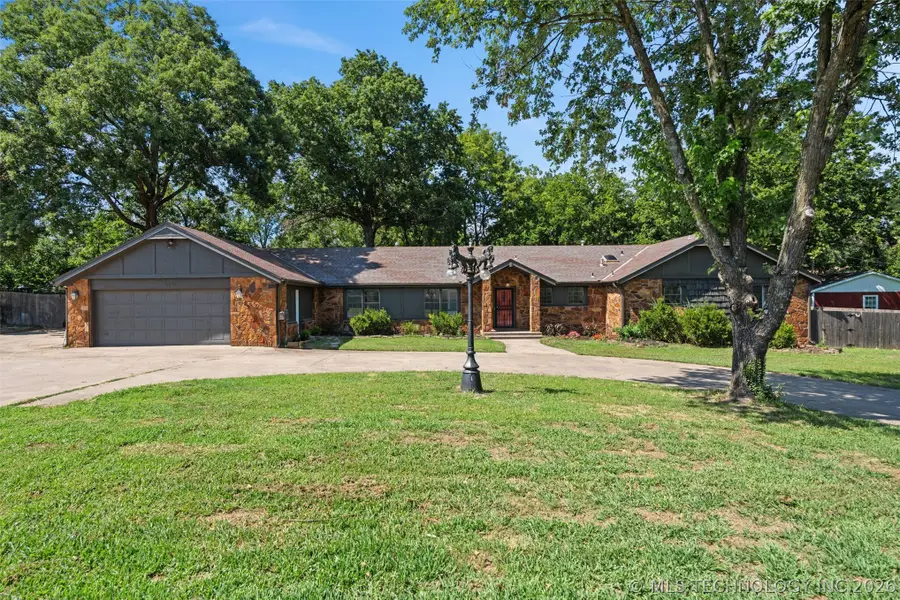 5410 Nowata Road, Bartlesville, OK 74006 - #2