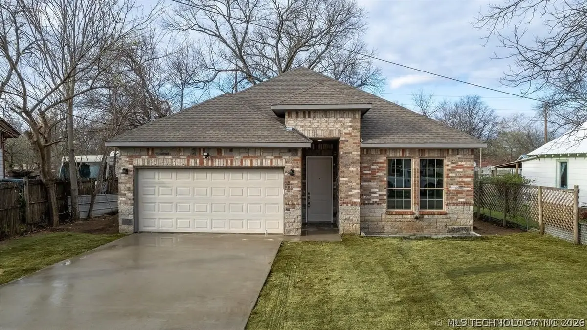 429 SE 3 Avenue, Ardmore, OK 73401 - #1