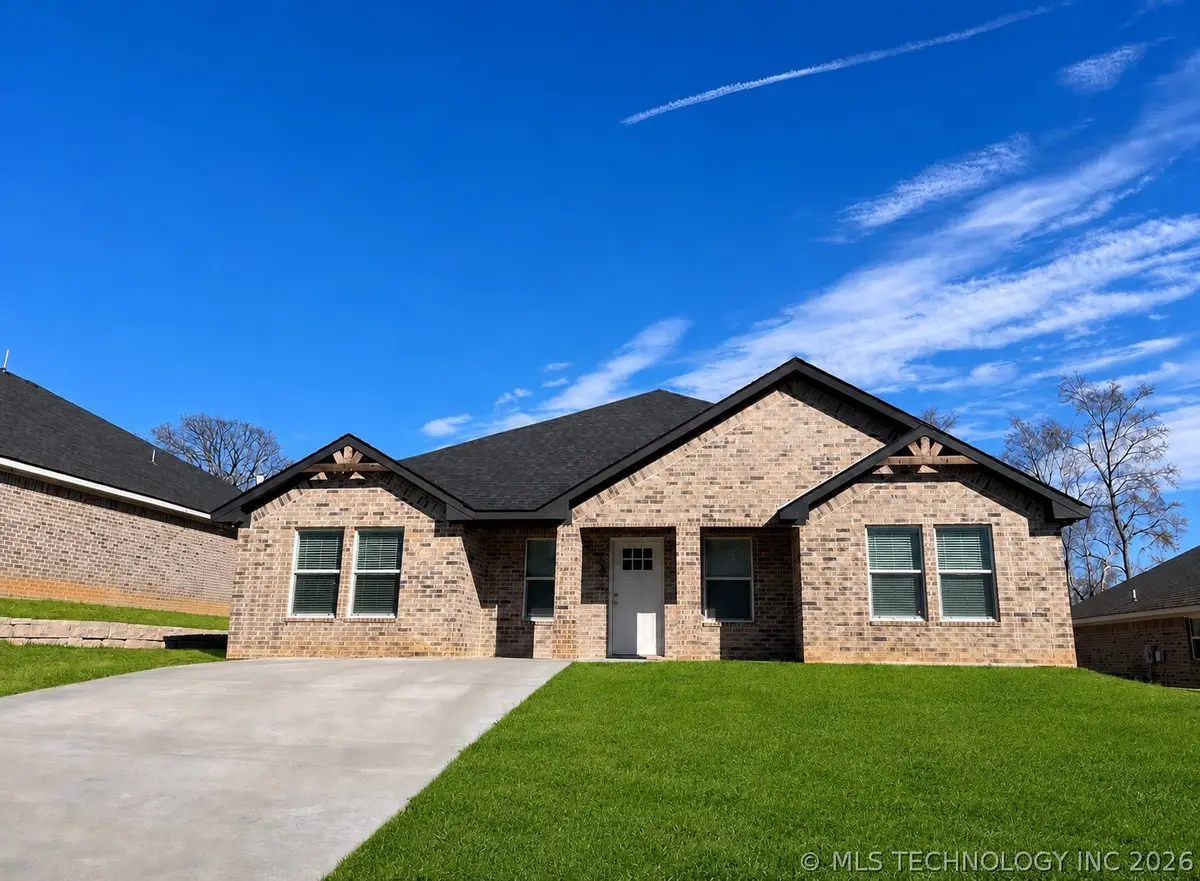 100 Watch Hill Drive, Durant, OK 74701 - #1