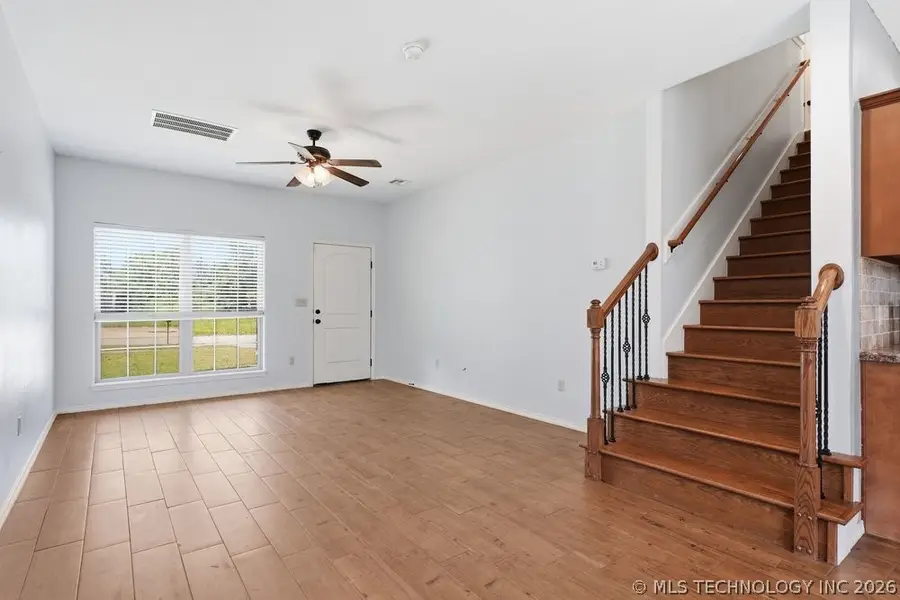 310 E 4th Street, Claremore, OK 74017 - #2