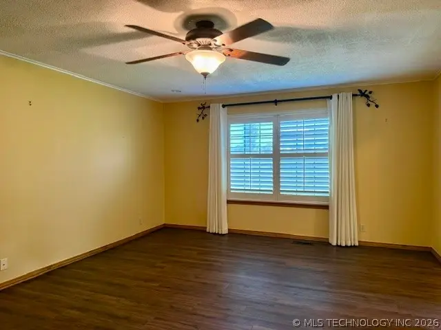 1447 Windsor Drive, Ardmore, OK 73401 - #2