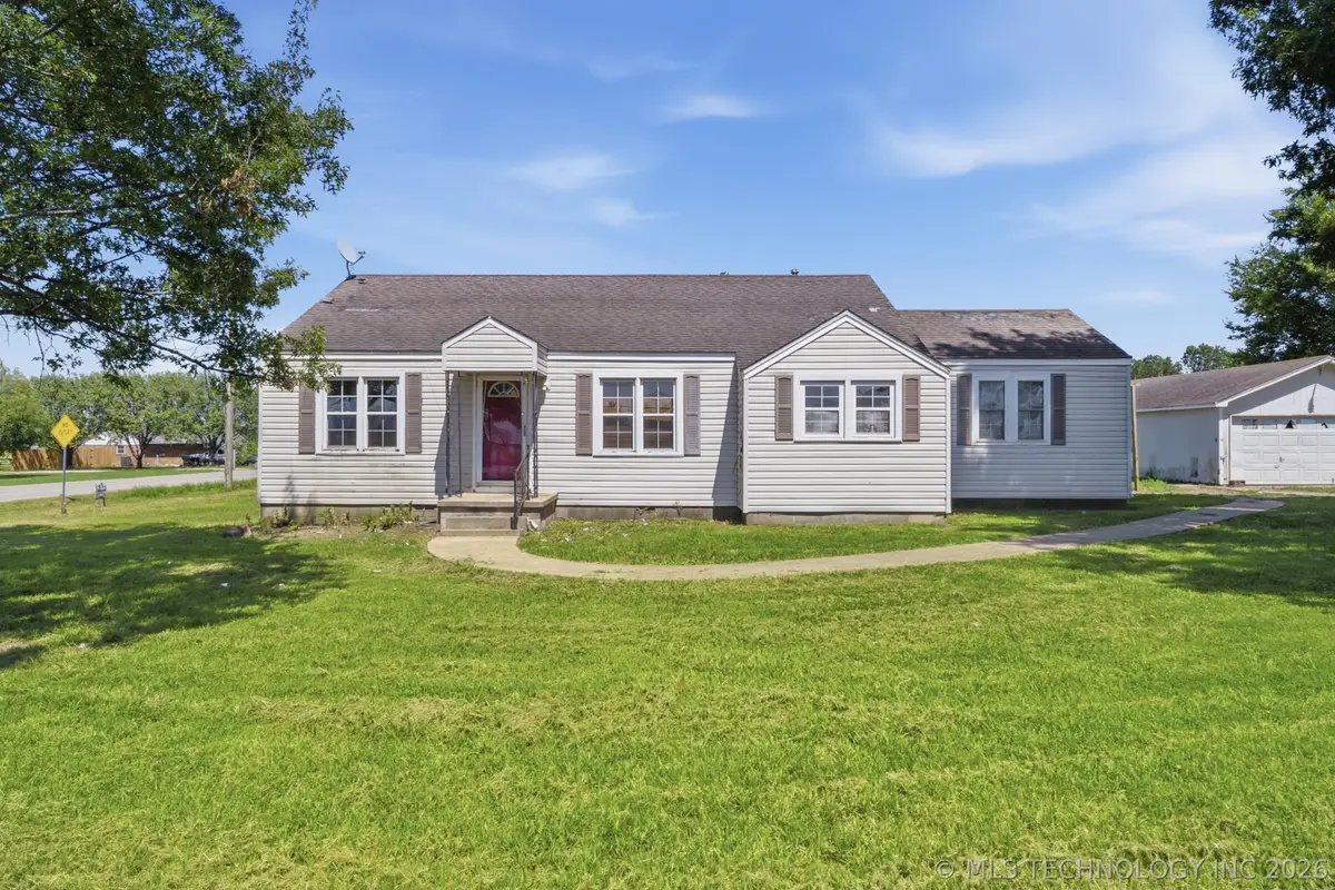 10041 N 177th East Avenue, Owasso, OK 74055 - #1