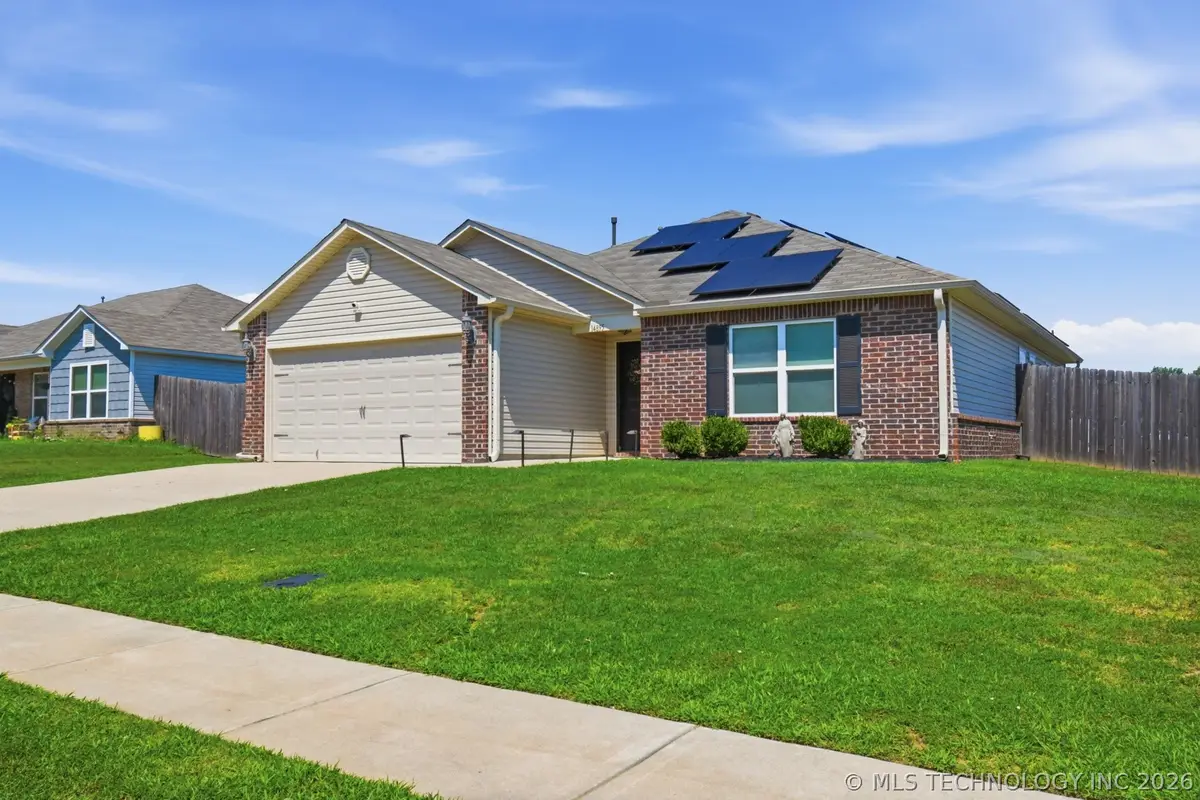 14895 S 274th East Avenue, Coweta, OK 74429 - #1