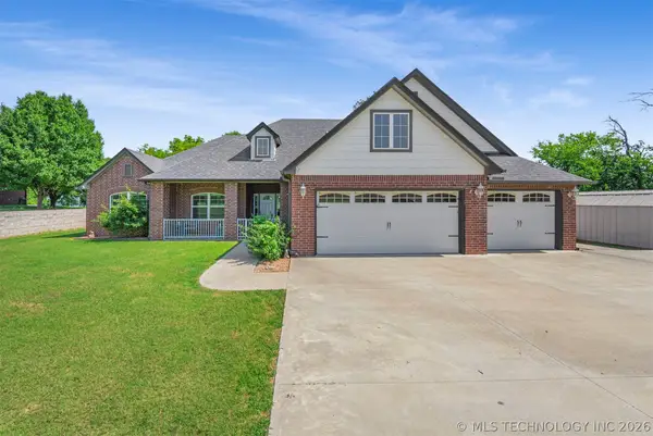 7 Foxwood, Adair, OK 74330