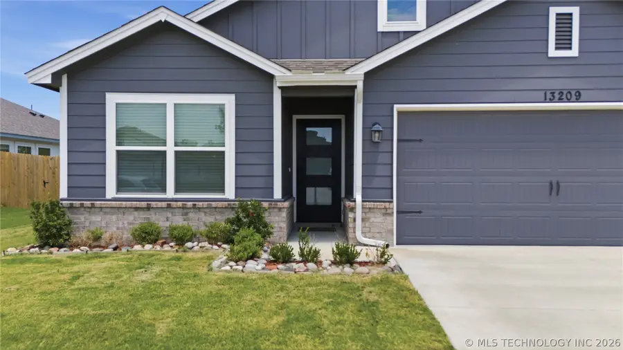 13209 E 125th Street, Collinsville, OK 74021 - #3