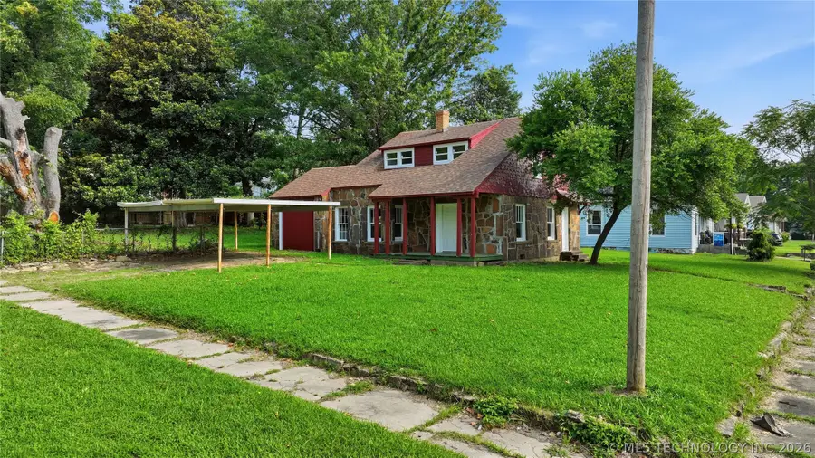 227 S 11th Street, Muskogee, OK 74401 - #2