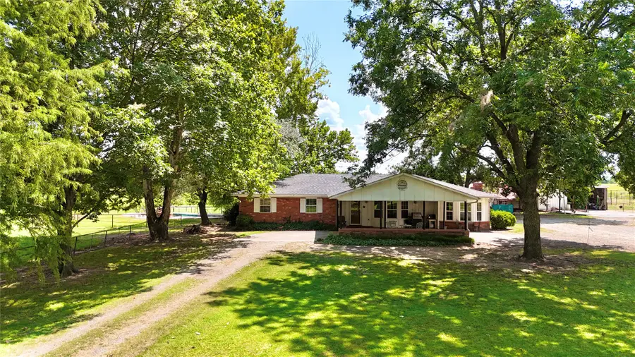 116 J Street, Stigler, OK 74462 - #2